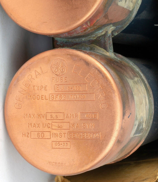 GENERAL ELECTRIC 9F62-FCB400 NSNB - FUSE 400 AMPS 5.5 VOLTS