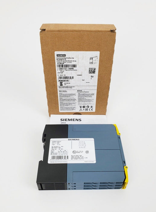 Siemens 3SK1121-1AB40 Safety Relay