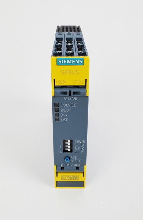 Siemens 3SK1121-1AB40 Safety Relay